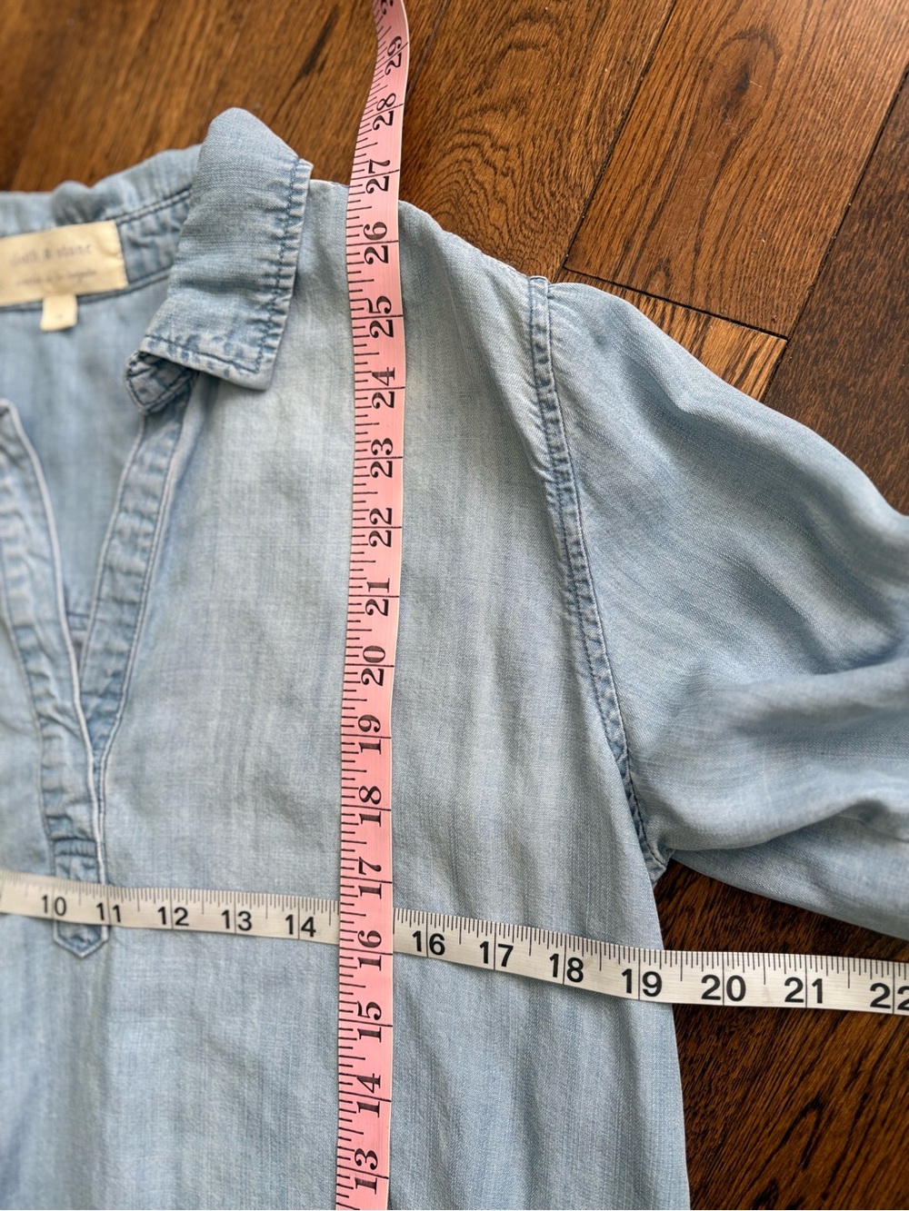 cloth & stone Light Blue Denim Tunic Top Size Medium - Picture 7 of 8